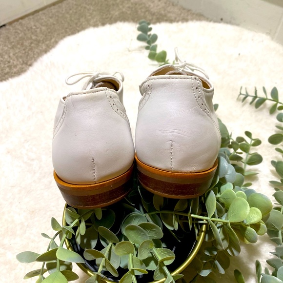 Thom Browne white Wingtip Oxford Shoes - Picture 4 of 8